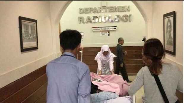 Baju Melorot Pamela, Raffi Tak Rela Ayu Ting Ting Dimiliki Orang Lain