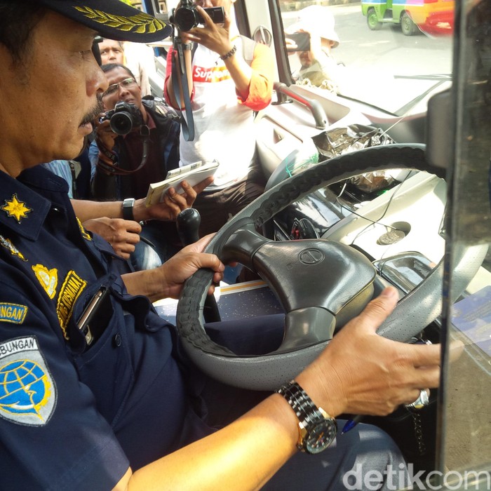 Cek Kondisi Bus di Terminal Leuwipanjang, Dishub: Banyak yang Melanggar