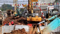 Jalan layang tersebut terbentang sepanjang 381 meter.