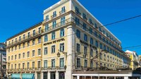 Kembali ke Eropa, negara kelahiran Christiano Ronaldo, Portugal, juga masuk. Ada banyak destinasi indah di sini dengan biaya hidup yang ramah di kantong. (Pestana CR7 Hotel)