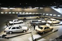 Peneliti Muda Indonesia Kunjungi Museum Marcedez-Benz