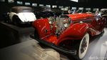 Melihat Koleksi Museum Mercedez Benz