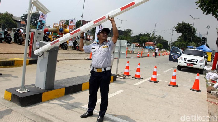 Masih Uji Coba, Parkir di Kalijodo Gratis