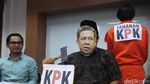 Aksi Teatrikal Penjarakan Fahri Hamzah