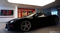 Supercar anyar Ferrari itu hanya diproduksi sebanyak 209 unit. Dari jumlah tersebut, sebanyak 200 unit telah laku terpesan.