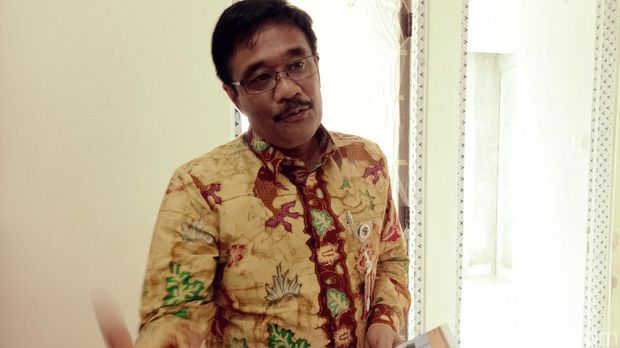 Wagub Djarot cek pembangunan Rusun Pasar Rumput.