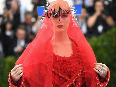 Foto: Gaya Rambut Aneh Celine Dion Hingga Katy Perry di Red Carpet