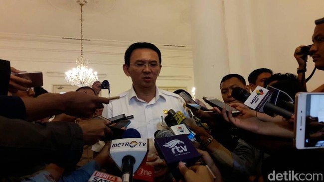 3 Modus Tipu-tipu yang Dibongkar Ahok dari Aduan Warga