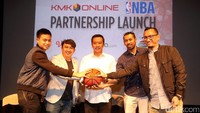 Menpora Imam Nahrawi hadir dalam acara perjanjian kerja sama Emtek Group dengan NBA di Jakarta.