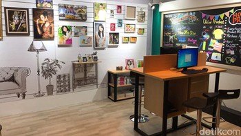 Sejumlah hasil cetak mesin Fujifilm turut dipamerkan. (Foto: detikINET/Adi Fida Rahman)