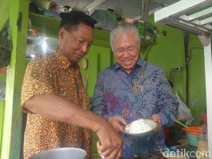Menurut Mendag, Nasi Goreng Terenak Sedunia Ada di Semarang