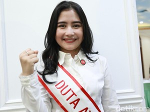 Sakit Asam Lambung, Prilly Latuconsina Masih Dirawat di Rumah Sakit