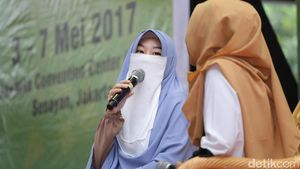Kisah Larissa Chou Jadi Mualaf dan Dinikahi Putra Ustad Arifin Ilham