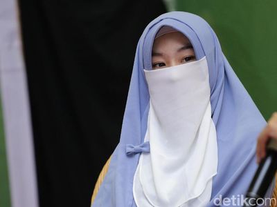 Larissa Chou, Menantu Ustad Arifin Ilham yang Kini Bercadar