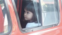 Anak yang baru berusia dua tahun itu sudah disekolahkannya sejak enam bulan yang lalu. Foto: dok Instagram Gisel_La