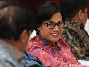 Apa Alasan Sri Mulyani Revisi Target Setoran Pajak?