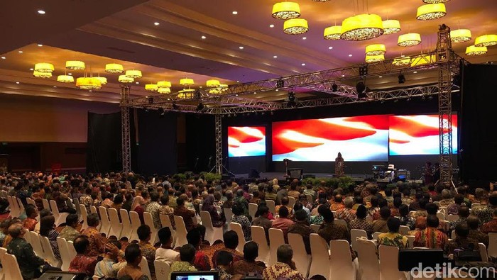 Jokowi Buka Rapat Kerja Kemaritiman 2017 di Taman Mini