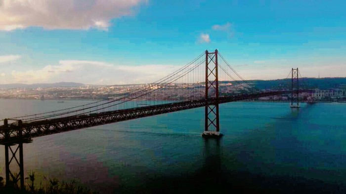 Jembatan Golden Gate Ala Portugal