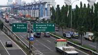 Konstruksi MRT ditargetkan bisa selesai pada Juli 2018 nanti, termasuk untuk pengadaan rolling stock-nya (rangkaian keretanya). Dengan konstruksi yang selesai pada Juli 2018 nanti, diharapkan MRT bisa segera beroperasi pada Maret 2019 setelah melalui tahap komisioning dan percobaan. Pool/Williams Prayoga.