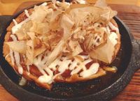 Malam Ini Enaknya Ngemil Okonomiyaki di 5 Tempat Ini