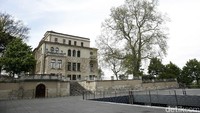 Berlokasi di Stuttgart, Jerman, Robert Bosch Haus (disebut juga dengan Villa Bosch) dibeli pada tahun 1909 dan menjadi kediaman Robert Bosch hingga Ia meninggal dunia pada 1942.