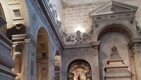 Seorang warga setempat mengatakan, Jeronimos pernah dijadikan sebagai Markas Angkatan Laut Portugal. Lokasi monumen ini memang persis berada di mulut Sungai Tagus (Elza/detikTravel)