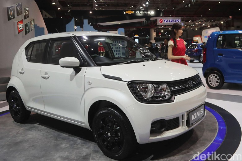 Suzuki Ignis di IIMS 2017 (Foto: Grandyos Zafna) Suzuki Ignis di IIMS 2017 (Foto: Grandyos Zafna)