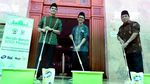 Aksi Bersih-bersih Masjid Sambut Bulan Suci