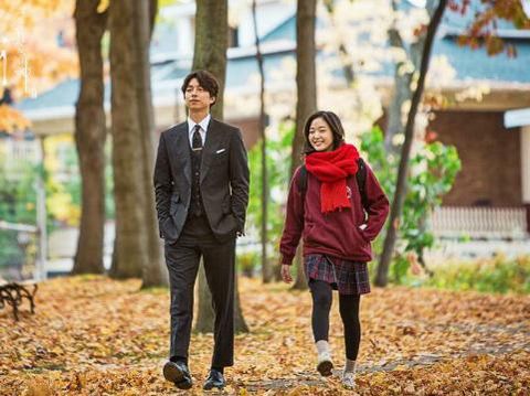Foto 7 Pesona Gong Yoo 'Goblin' yang Bikin Hati Wanita Terpikat