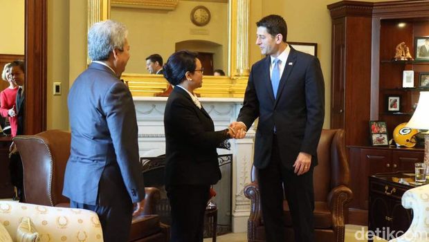 Bertemu Ketua DPR AS, Menlu Retno Bahas Investasi hingga Terorisme