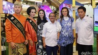 Nadine Chandrawinata saat ditemui di suatu acara di Kota Kasablanka, Kuningan, Jakarta Selatan pada Kamis (4/5/2017).