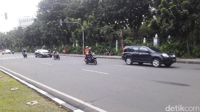 Jalan Medan Merdeka Utara dibuka (Cici-detikcom)