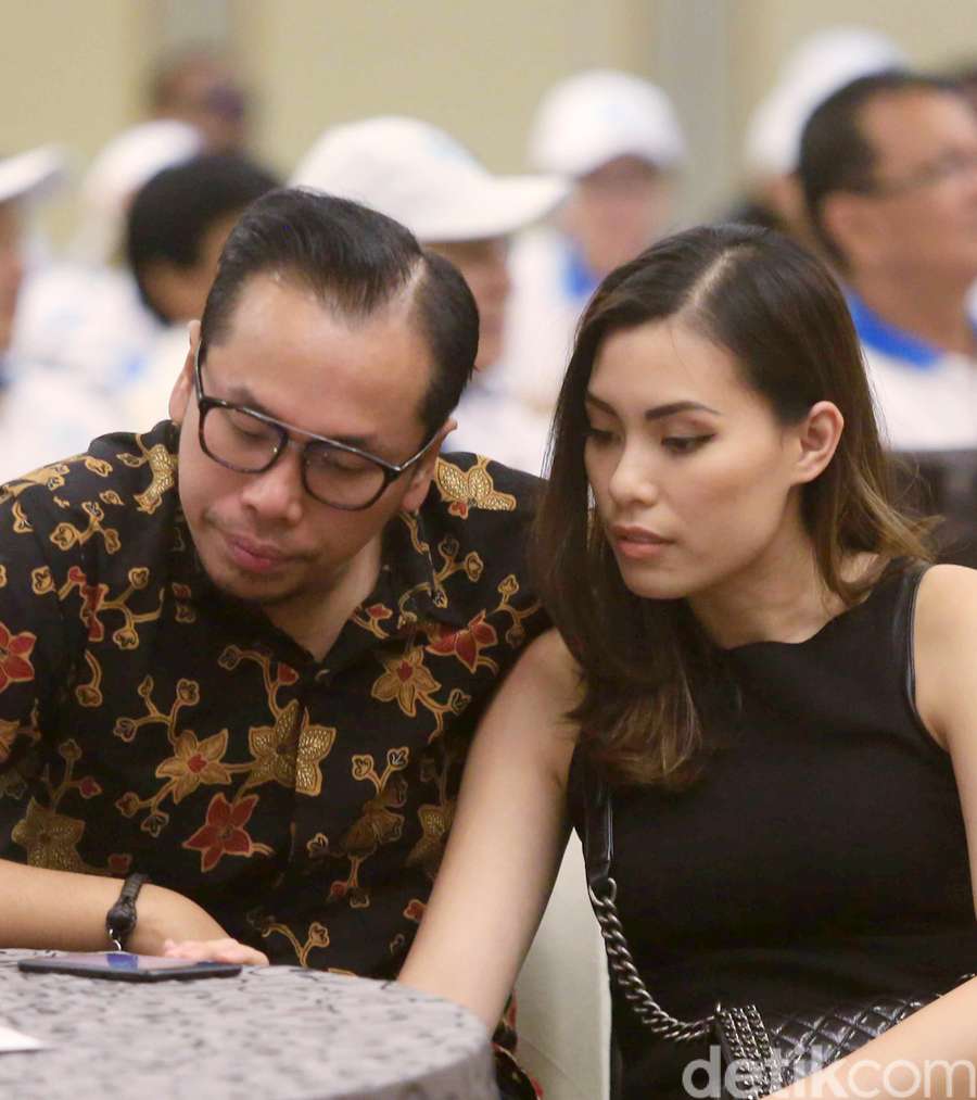 Sammy Simorangkir dan Viviane Makin Mesra, Kapan Nikah 