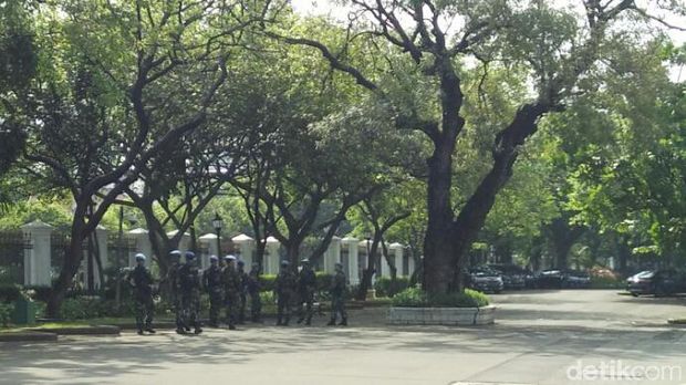 Jelang Aksi 55, Jalan Menuju Istana Mulai Ditutup