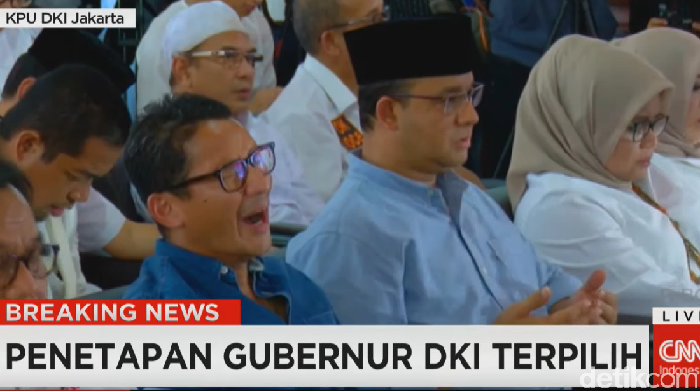 Momen Sandiaga Menguap Saat Pleno Penetapan KPU DKI