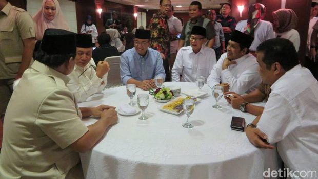 Para tokoh di pidato kebangsaan Anies-Sandi / 