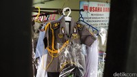 Sebagian besar pedangan yang berada di pasar sementara ini adalah pedangan yang dahulunya menempati pasar lama Bendungan Hilir. Pool/Rima Olyvia.