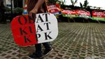 Obat Kuat dan Suntikan Anti Gentar untuk KPK