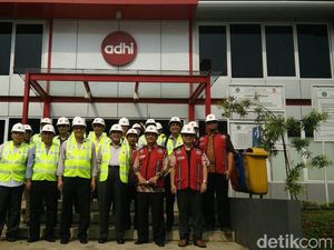 Laba Bersih Adhi Karya Melonjak 64% Jadi Rp 515 Miliar