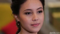 Anggika Bolsterli sudah kerap membintangi film. Salah satunya adalah Trinity, The Nekad Traveler. Foto: Hanif/detikHOT