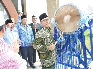 Ketua MPR Ajak Warga Peduli Pendidikan untuk Tingkatkan Kemajuan