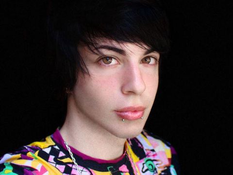 Ekstrem! Pria Operasi Plastik 40 Kali Demi Berubah Jadi Peri