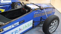 Mobil ini sudah ada 2 generasi. Generasi pertama dibuat tahun 2013 sementara generasi kedua dibuat tahun 2015. Foto: Dina Rayanti