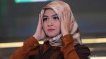 Tampil Berhijab, Revalina S Temat Bikin Hati Adem