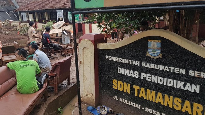 SDN Tamansari di Serang Rusak Diterjang Banjir