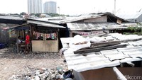 Suasana kampung Akuarium, Penjaringan, Jakarta Utara, Minggu (07/05/2017).
