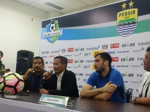 Manajemen Persib Restui Djajang Mundur