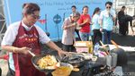 Throwback Momen dan Gaya Susi Pudjiastuti yang Hobi Tenggelamkan Kapal
