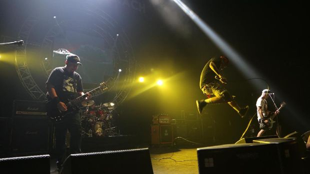 Aksi Seringai di Hammersonic 2017.