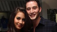Ini pertama kalinya Pevita Pearce dan Mike Lewis tampil bareng di depan publik. Foto: dok detikHOT